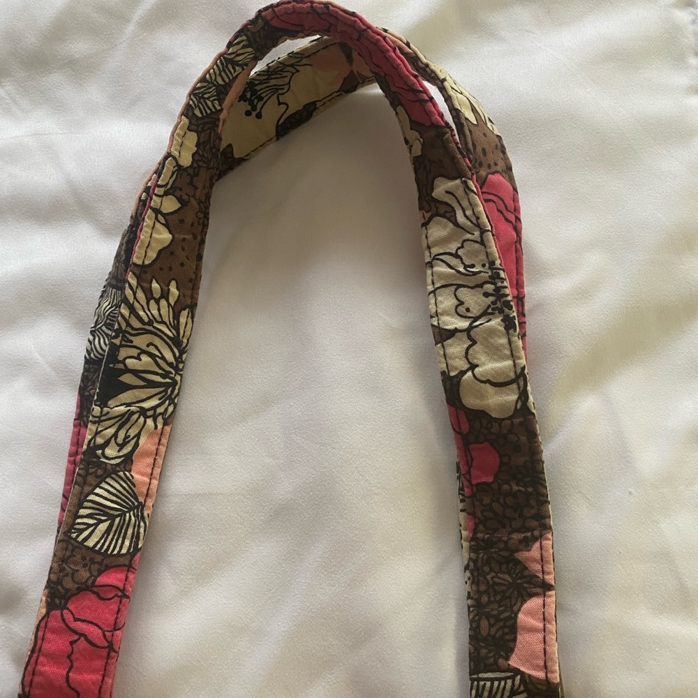 Vera Bradley retired mocha rouge shoulder bag pink, brown, white floral pattern - Picture 7 of 16